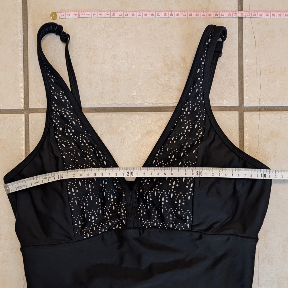 Y2K Krista One Piece Eyelet Detail Swimsuit Size 16 - Picture 5 of 13